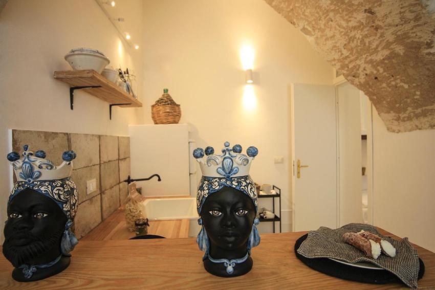 Biddiccia Home In Sicily 노토 외부 사진